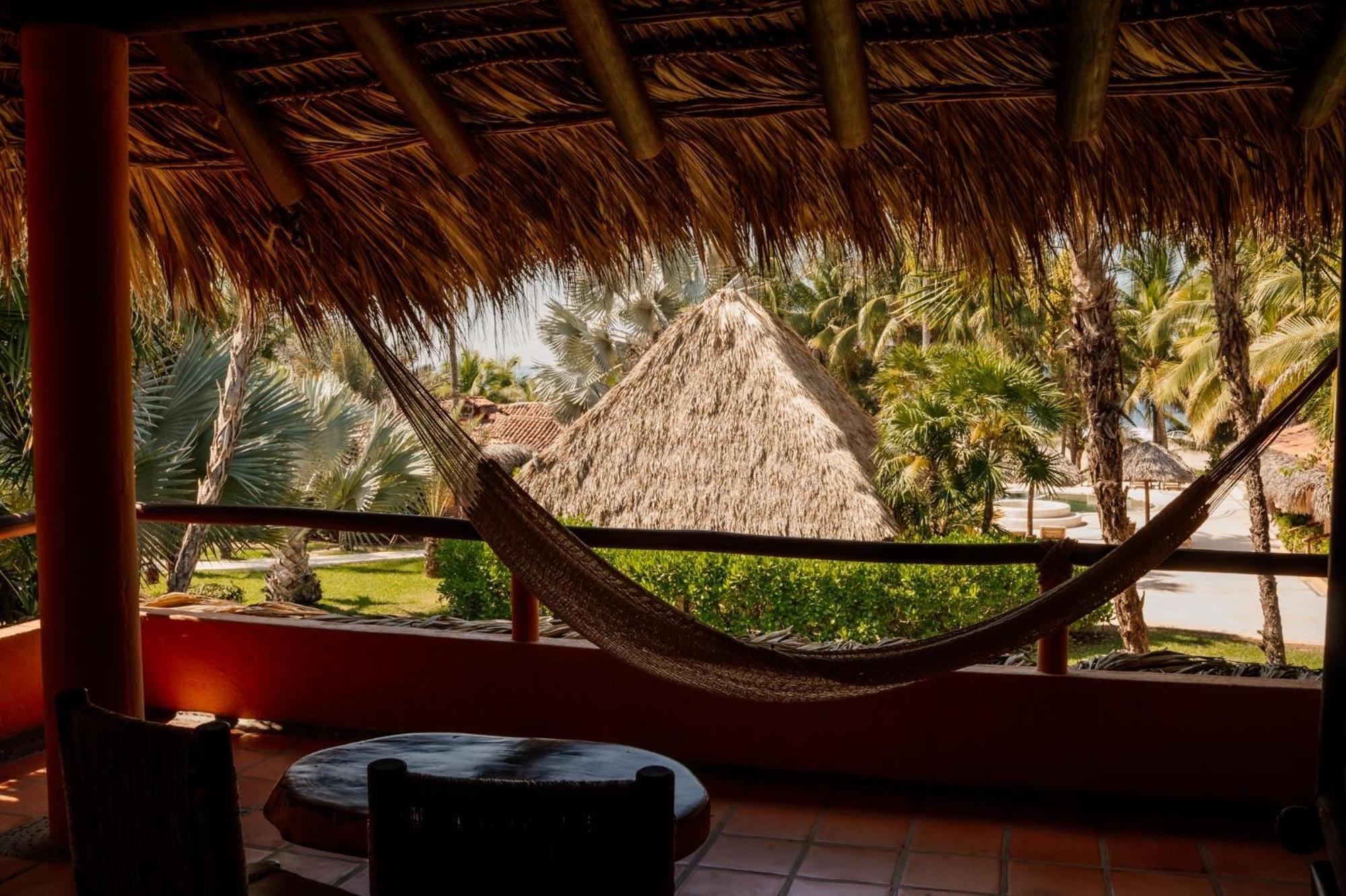 Puertas Paraiso Hotel Boutique Zihuatanejo Exterior photo